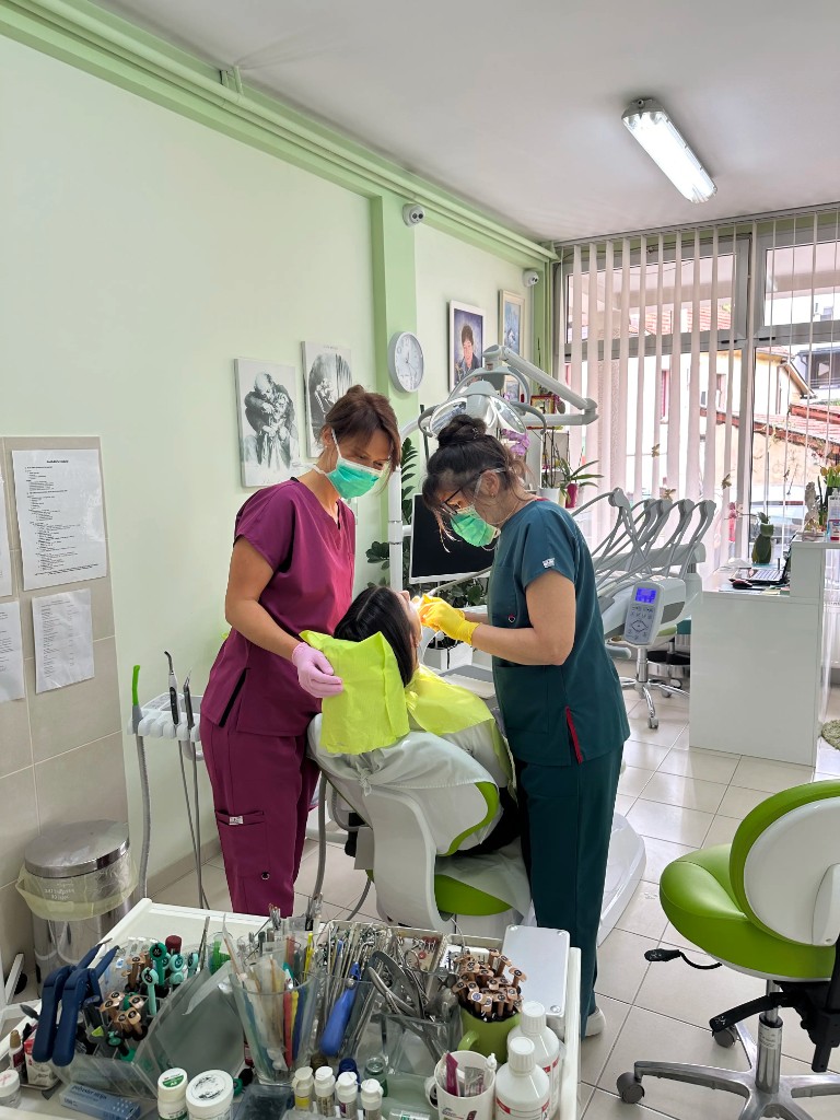 Specijalistička stomatološka ordinacija dr Slavica Pavlović u Užicu